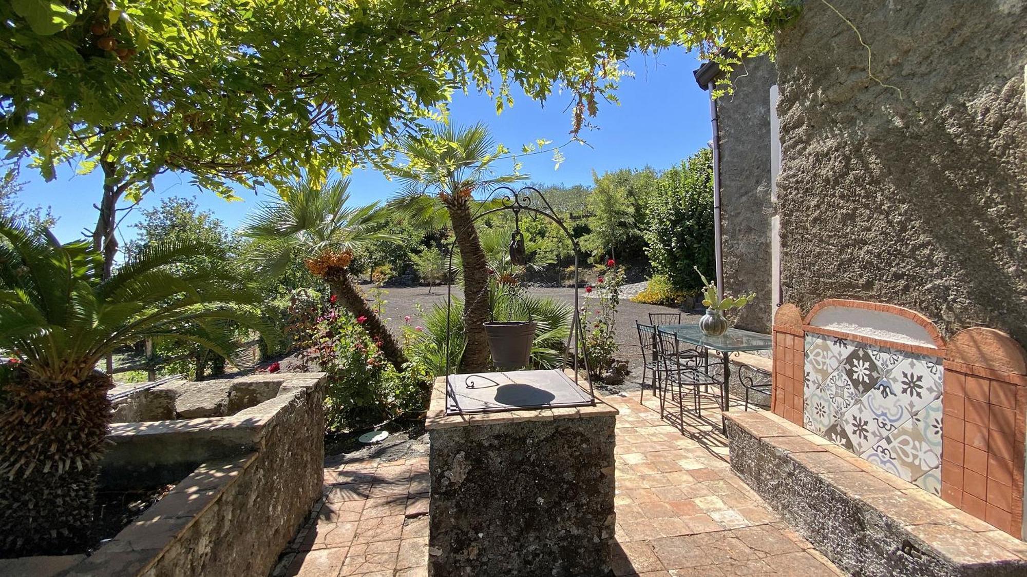 Il Palmento Dell'Etna Villa Trecastagni Luaran gambar