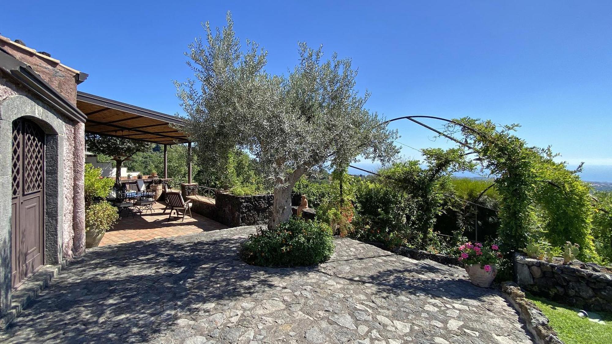 Il Palmento Dell'Etna Villa Trecastagni Luaran gambar